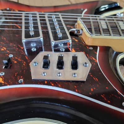 Silvertone Model 1445 1960s MIJ w/ original case - Sunburst image 23