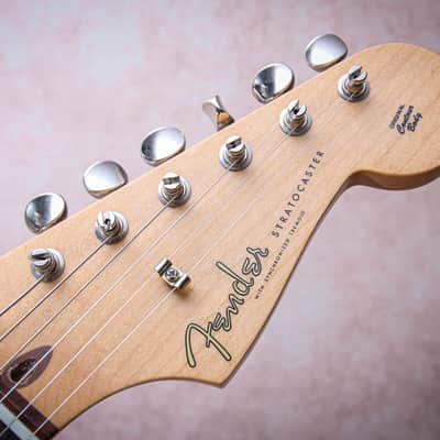 FENDER USA Custom Shop 59 Reissue Stratocaster NOS "Three Tone Burst + Rosewood" (2022) image 13