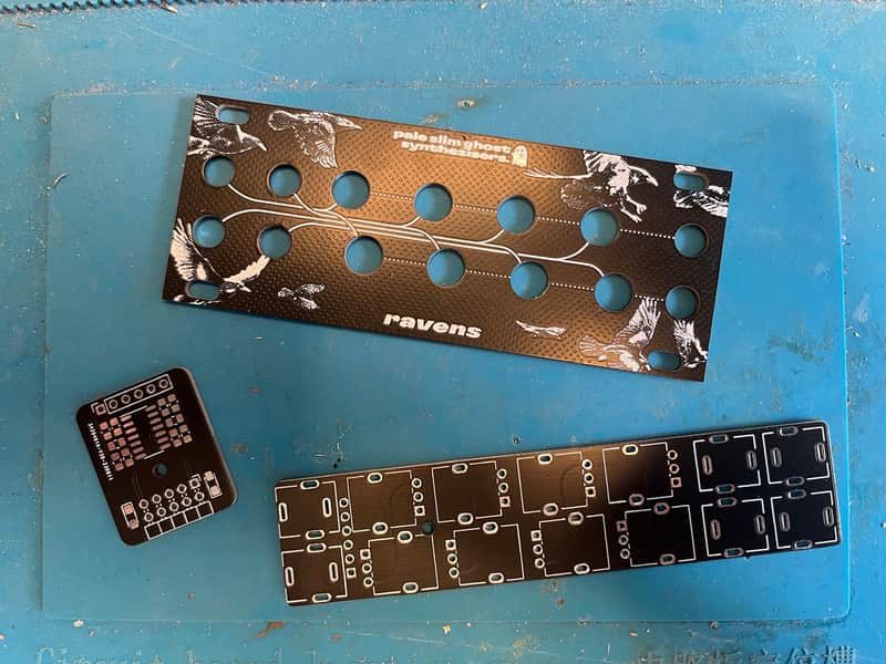 ravens - Eurorack 1U matrix mixer - Black panel / PCB only image 1