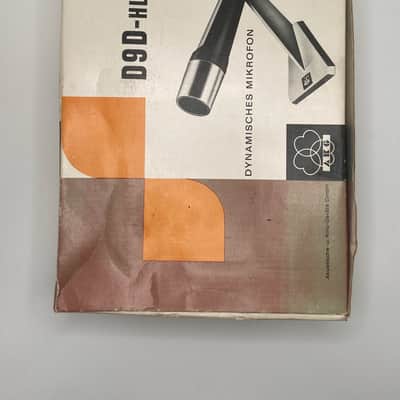 AKG D9D-HL – Vintage Dynamic Microphone - XLR image 2
