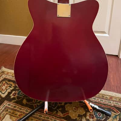 1966–67 Martin GT-75 Burgundy finish.  Comes/w Carrying case– All Original w/ DeArmond Pickups & Bigsby image 3