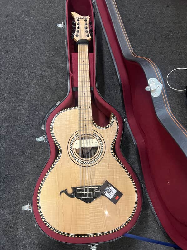 Pasaye Bajo quinto all maple image 1