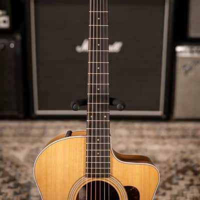 Taylor 214ce-K Grand Auditorium Acoustic/Electric Guitar with Gig Bag image 4