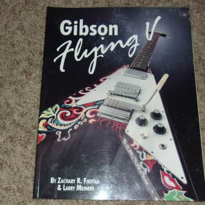 20 Gibson, Fender, Les Paul, Stratocaster, Telecaster Reference Books image 11