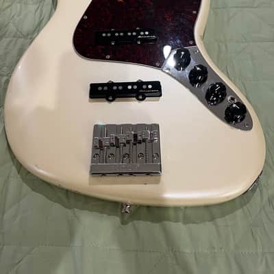 Fender Player Plus Jazz Bass Loaded Body 2022 - Arctic Pearl image 14