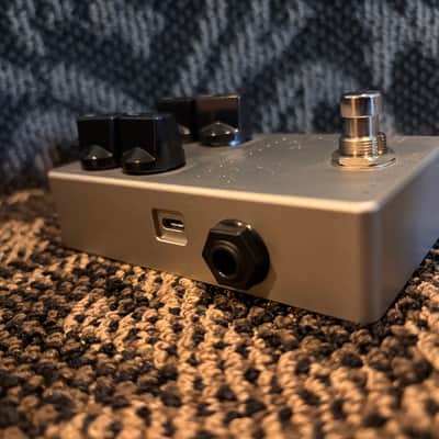 Darkglass Electronics Hyper Luminal Hybrid Compressor 2018 - Present - Silver image 5