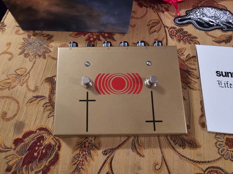 EarthQuaker Devices Sunn Lifepedal Gold image 1