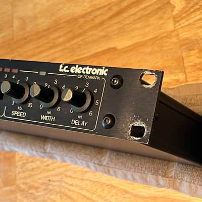 TC Electronic TC 1210 Spatial Expander + Stereo Chorus/Flanger image 4