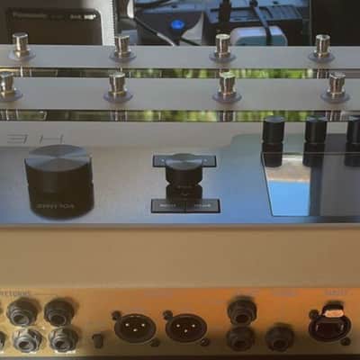 Line 6 Helix Floor Limited Edition 2019 - Gold image 2