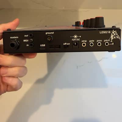 Buchla LEM218 V3 29-Key Touch Activated Voltage Source Module 2023 - Present - Blue / Silver image 5