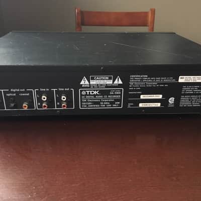 TDK DA-5900 4x Digital Audio Cd Recorder 2002 Black image 3