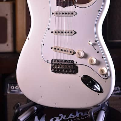 Fender stratocaster 1966 olympic white old refin image 1