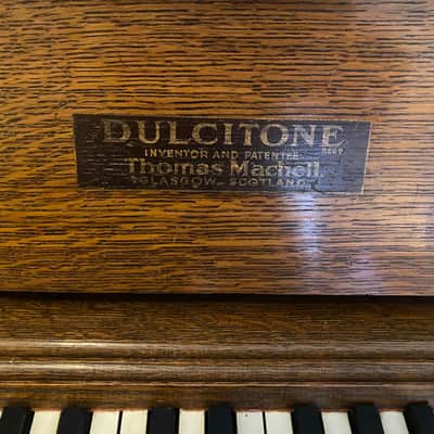 Thomas Matchel Dulcitone 1900 image 2