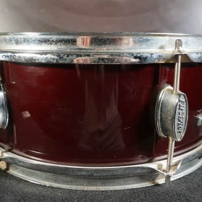 First Act Maroon Snare 14" x 5" image 4