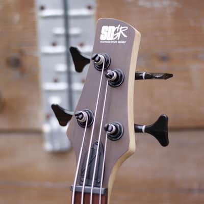 Ibanez SR300EB-WNF - Walnut Flat image 8