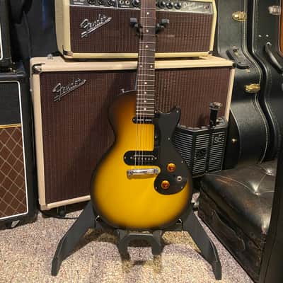 Gibson Melody Maker 2008 Vintage Sunburst image 2