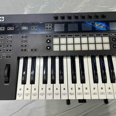 Novation ReMOTE 61 SL MKIII MIDI Controller 2018 - Present image 5