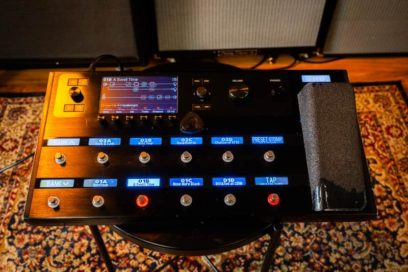 Line 6 Helix Floor 2015 - Present - Black W/ Bag image 1