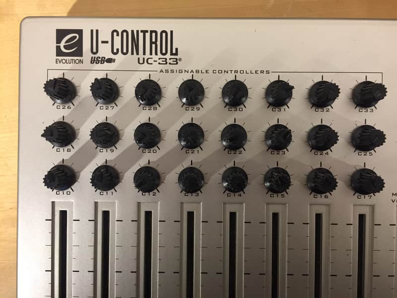 Evolution U-Control UC-33 Midi Controller + Overlays | Reverb