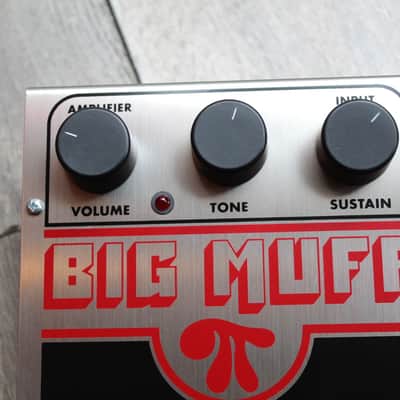 Electro-Harmonix Big Muff Pi image 6