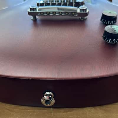 Gibson LPJ 2013 - Cherry image 11