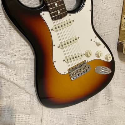 2020 Fender Custom Shop Custom 60's Stratocaster 2020 3 Tone Sunburst image 6