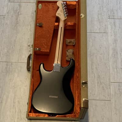 Fender Billy Corgan Artist Series Signature Stratocaster 2009 - 2012 - Black image 2