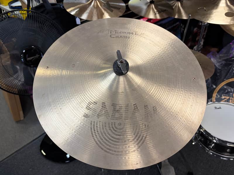 Immagine Sabian AA series 16" medium-thin crash/2 rivets 2017 - Natural - 1