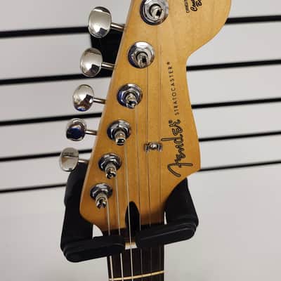2025 Fender Player II Stratocaster 3 Color Sunburst Electric Guitar image 7