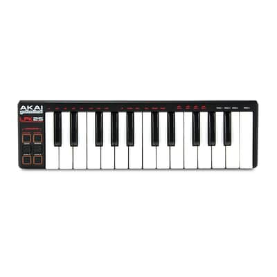 Akai LPK25