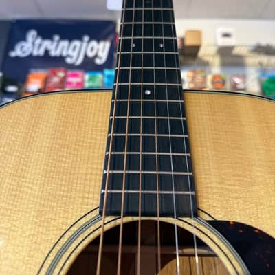 Martin Standard Series 000-18 Present - Natural image 3