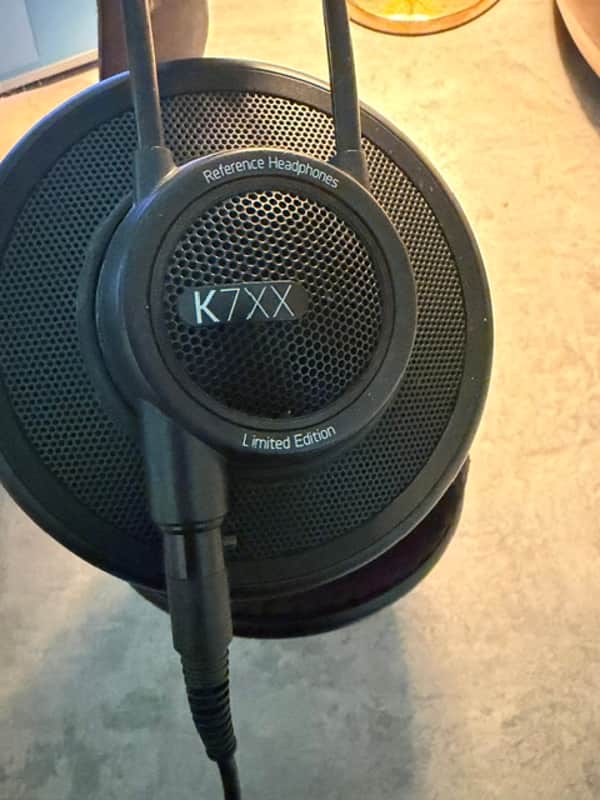 AKG / Mass Drop K7XX  Headphones