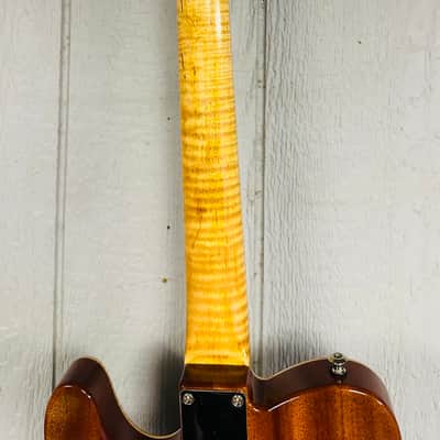 Warmoth Telecaster 2025 - Purple nitro image 8