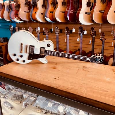 Epiphone Les Paul Custom Electric Guitar