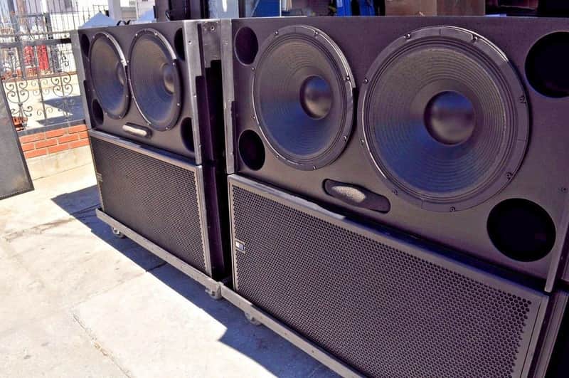 Meyer Sound 700-HP Dual 18" Powered Subwoofers * ONE * image 1