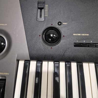 Technics WSA1 - Digital Piano/Synthesizer - Black - Good w/ Power Cable image 6
