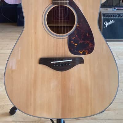 Yamaha FG700S Acoustic Folk Guitar | Reverb