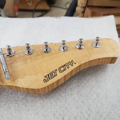 Jet City Super stratocaster  2022 honey burst image 5