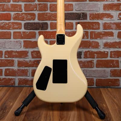 Kramer Baretta Cream 1985 w/OHSC image 8