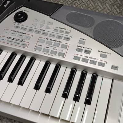 Roland E-50 - 61-Key Music Workstation + Memory Flash card ✅USB Upgrade✅ Keyboard image 11