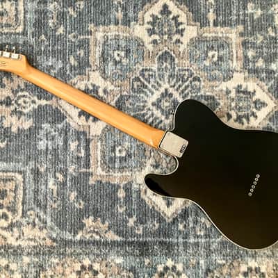 Squier Classic Vibe '60's Custom Telecaster Baritone Guitar 2025 - Black image 2