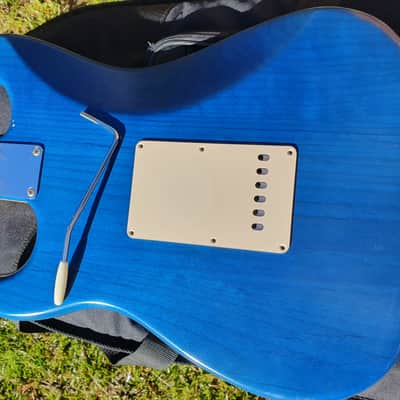 Fender Highway One Stratocaster with Rosewood Fretboard 2002 - 2005 - Natural image 7