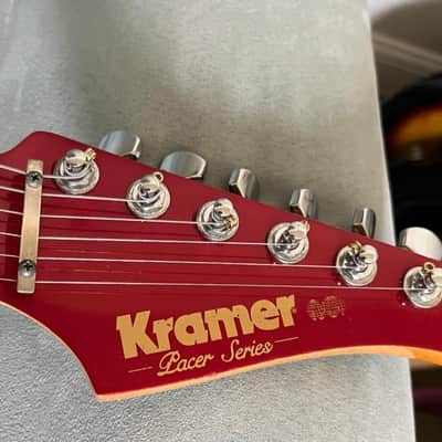 Kramer Pacer Deluxe 1983 "Globe Pacer" - Candy Apple Red image 2