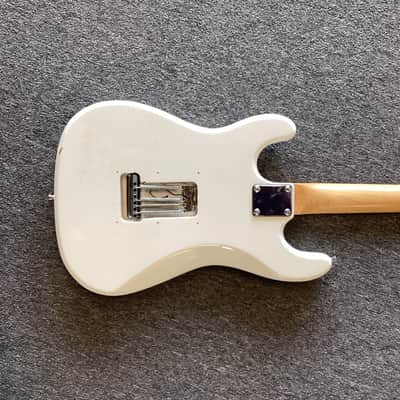 Epiphone S-310 Electric Guitar image 5