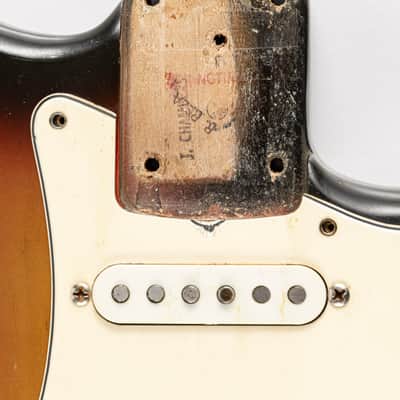 USED 1971 Fender Stratocaster with Rosewood Fretboard - Sunburst image 19