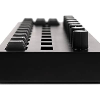 Melbourne Instruments Roto-Control Motorized DAW and MIDI Controller [DEMO] image 5