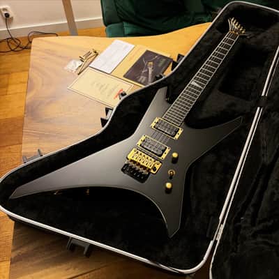Jackson USA Warrior Custom Shop 2014 JCS Special Edition Slab Body, Black & Gold - Seymour Duncan Black Winter Pickups image 19