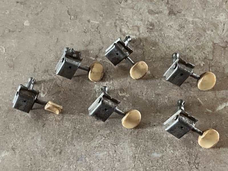 1964 1965 1966 set Fender Musicmaster Duo Sonic Mustang guitar tuners tuning pegs image 1