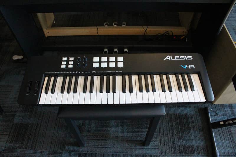 Alesis V49 MKII image 1