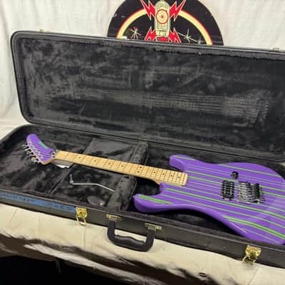 Mean Street Guitars meanstreet Unchained Tour Guitar with Case - Joker